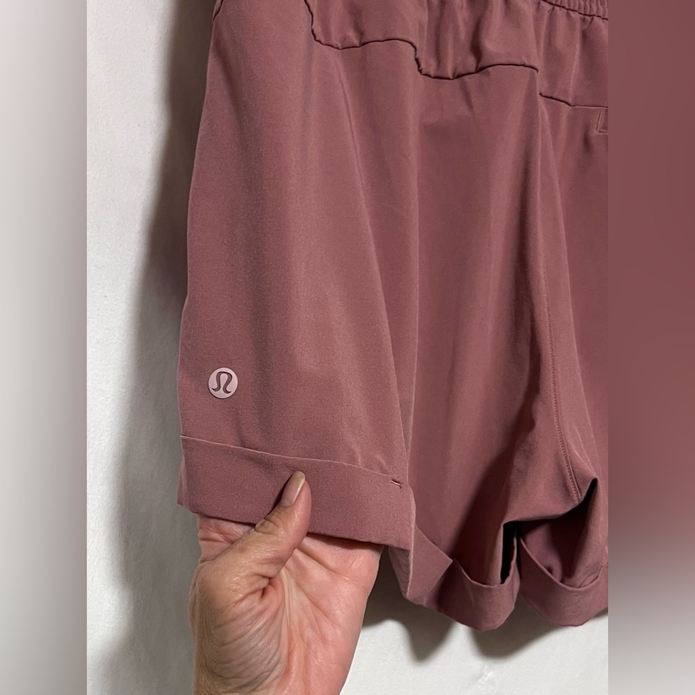 Lululemon Spring Break Away Short II 3" Running Activewear Workout Casual Summer - Picture 10 of 13
